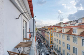 Apartment with Balcony on Rua Áurea in the Historic Center of Baixa de Lisboa